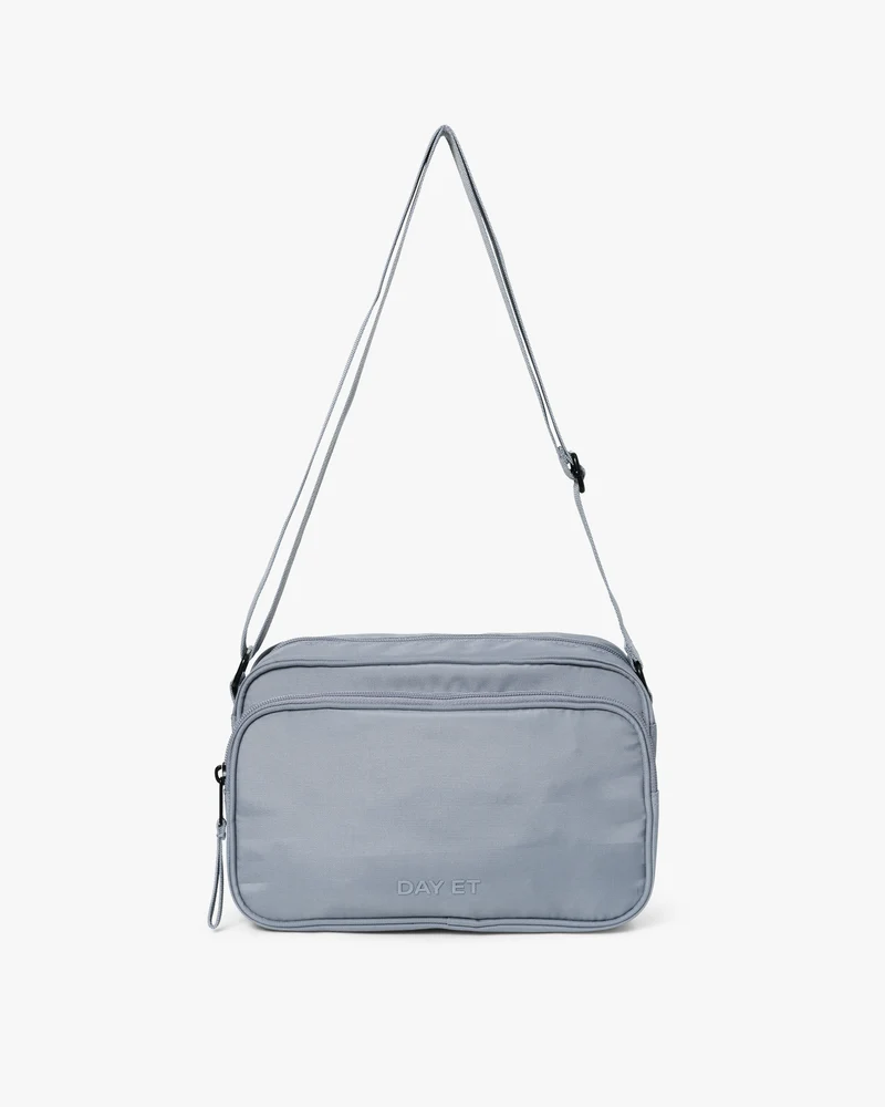 Small Tonal Nylon Crossbody Väska