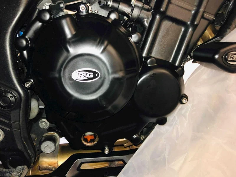 Honda CB500 Hornet 24- / CL500 23- / CBR500R 19- (without R&G CP) / CB500F 19- / CB500X 19- / NX 500 24- / CB400X 19-, right side clutch cover