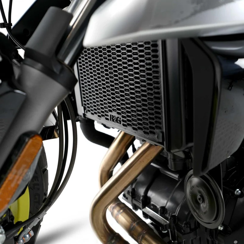 PRO Radiator Guard BLACK - CFMoto 650 NK 22-