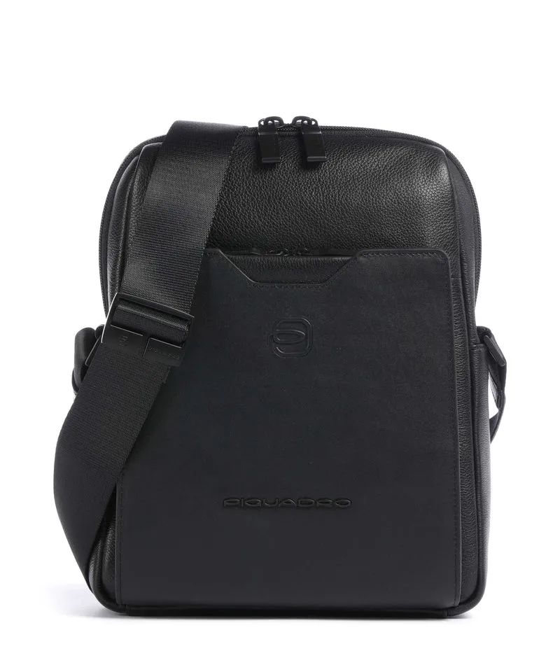 Piquadro Ael Crossover väska black