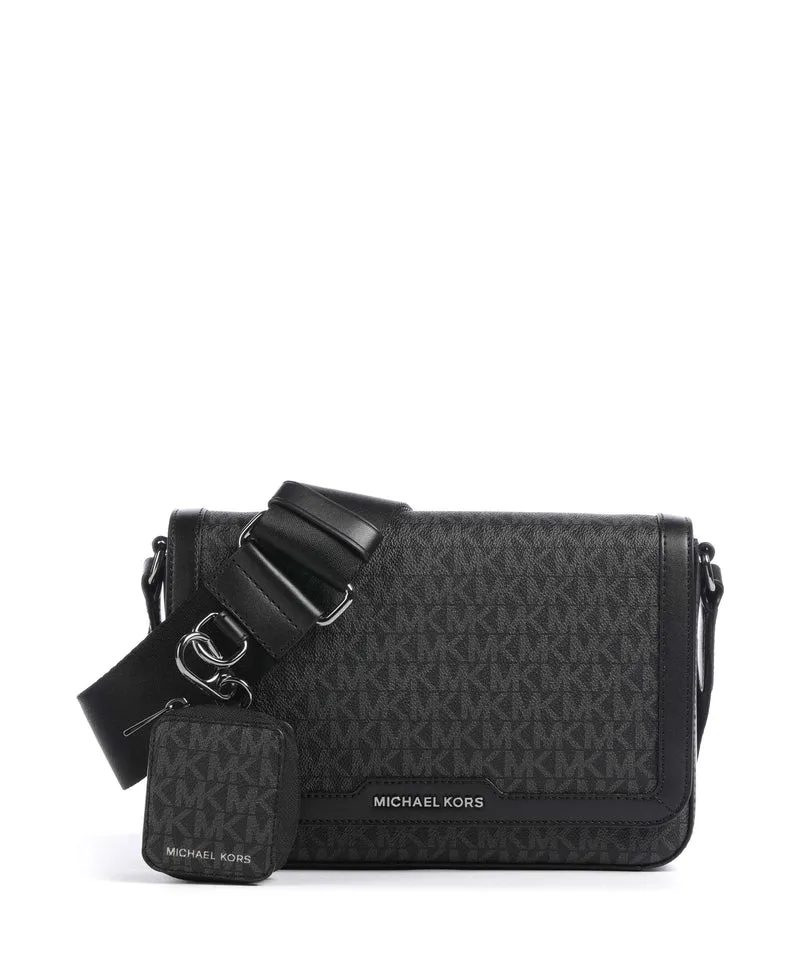 Michael Kors Hudson Crossover väska black