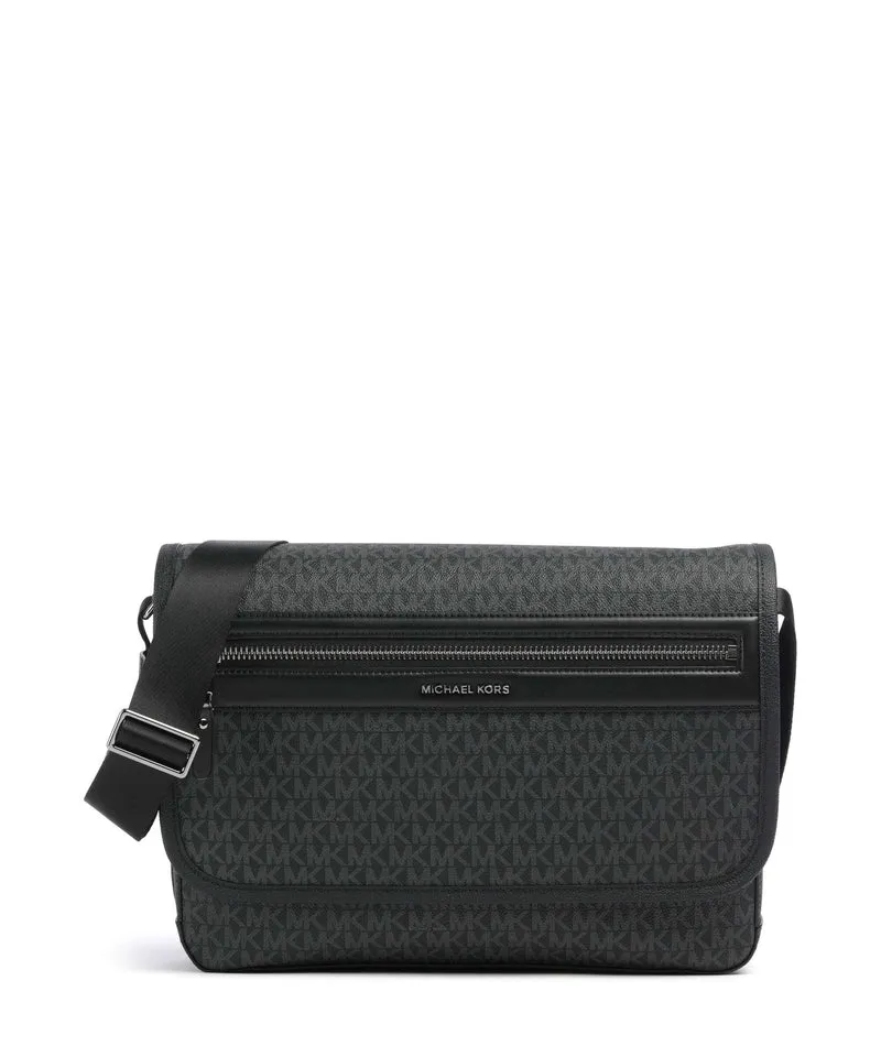 Michael Kors Jet Set Messenger väska black