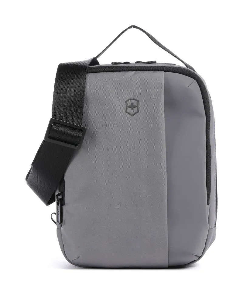 Victorinox Travel Essentials Crossover väska frost grey