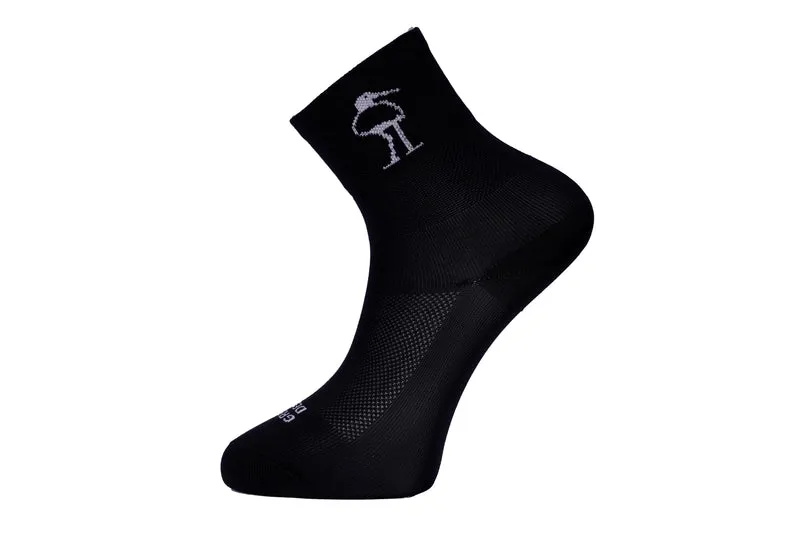 GRUTTO DESIGN lågskuren svart