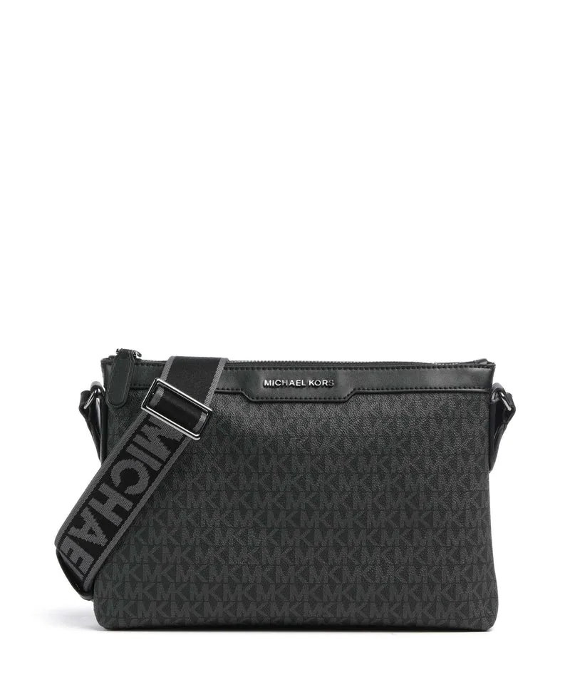 Michael Kors Hudson Crossover väska black