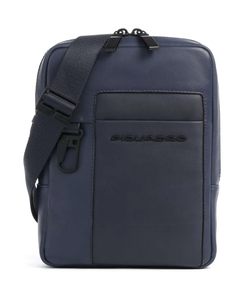 Piquadro Finn Crossover väska blu