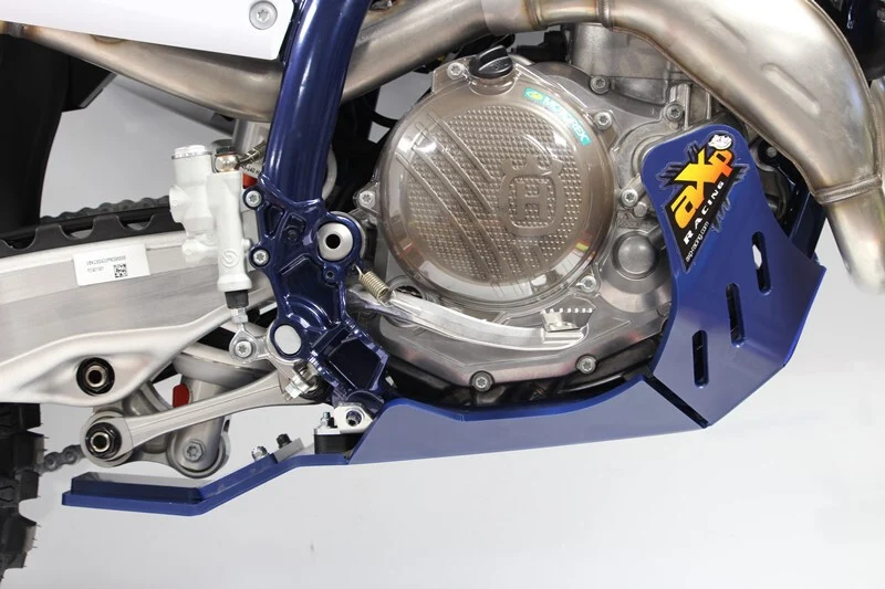 AXP Xtrem Skid Plate with Suspension Linkage Protection - PHD 8mm AX1657