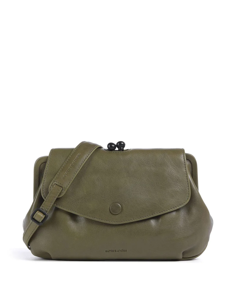 Aunts & Uncles Grandma's Luxury Club Mrs. Madeline Crossover väska olive branch