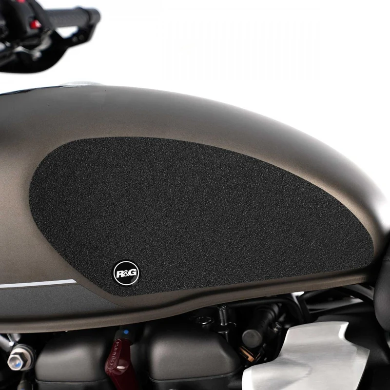 Triumph Speed Twin 900 22- / Street Twin / Street Cup: BLACK 2-Grip Kit