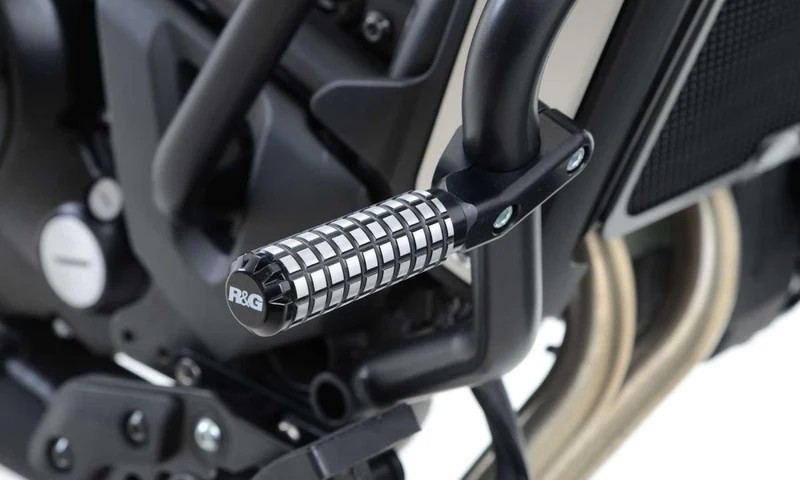Highway Pegs, Kawasaki Vulcan S 15- / Vulcan Cafe 18- (to fit R&G Engine Bars AB0017)