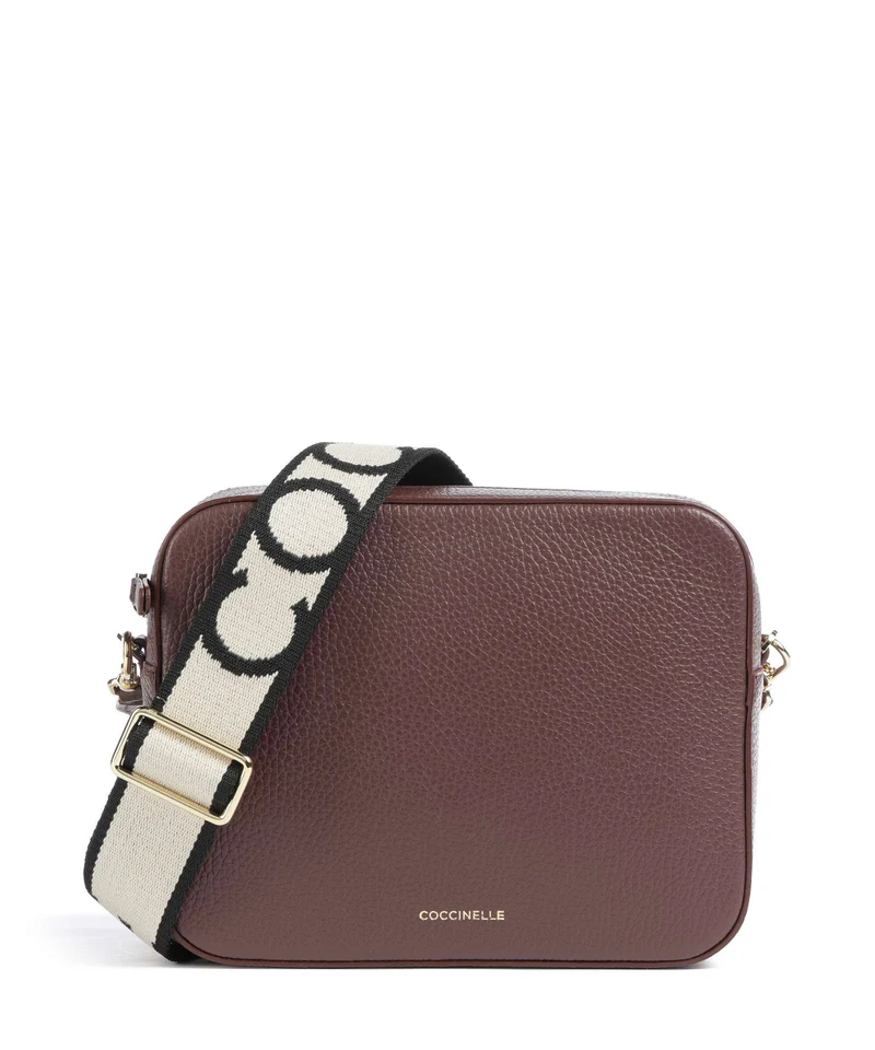 Coccinelle Tebe Crossover väska berry